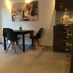 Moselschoen Apartament *