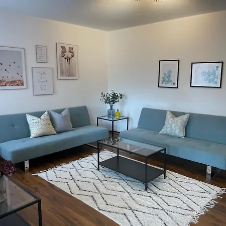 アパート Moselschoen