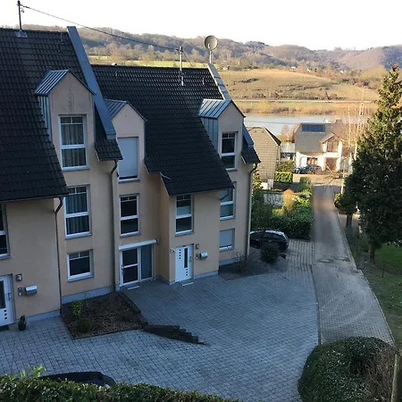 Moselschoen アパート