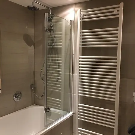 Moselschoen アパート *